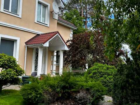 дом по адресу Ирпень, Университетская ул. (Карла Маркса)