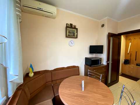 квартира за адресою Архітектора Вербицького вул., 4-А