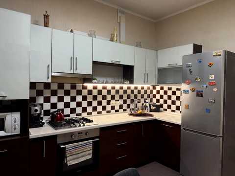 квартира за адресою Героїв Харкова просп. (Московський), 131б