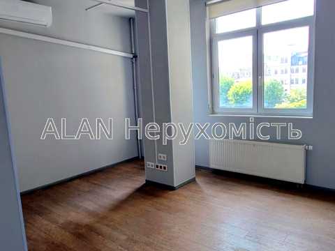 коммерческая по адресу Спасская ул., 5
