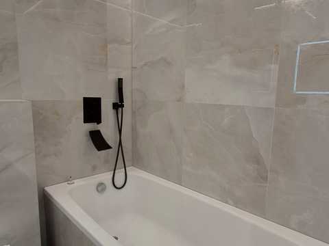 квартира за адресою Львів, Роксоляни вул., 30