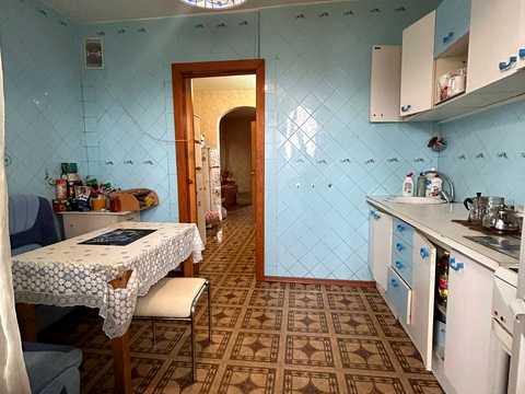 квартира по адресу Ревуцкого ул., 23