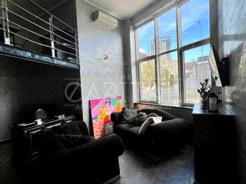 комерційна за адресою Василя Тютюнника вул. (Анрі Барбюса), 37/1