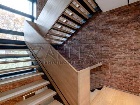 дом по адресу пгт. Козин, рудиківська