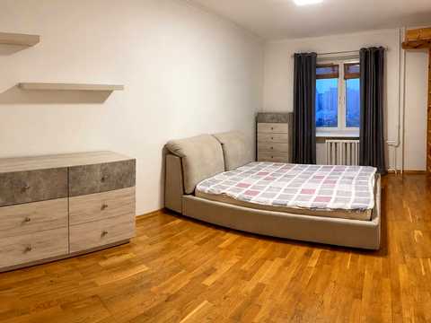 квартира за адресою Петра Григоренка просп., 18-А
