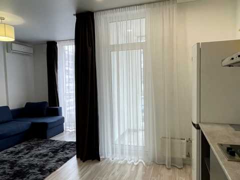 квартира за адресою Салютна вул., 2к4