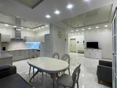 квартира за адресою Воскресенська вул., 16