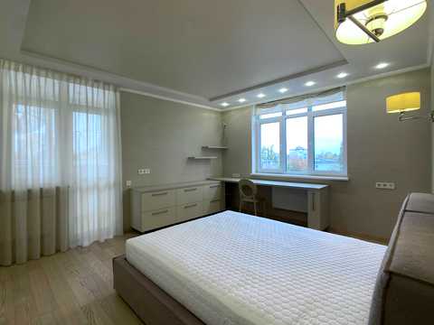 квартира за адресою Воскресенська вул., 16