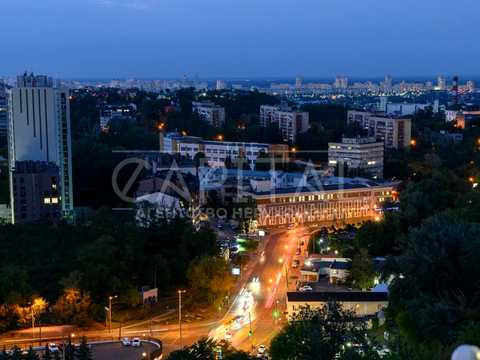 комерційна за адресою Січових Стрільців вул. (Артема), 84