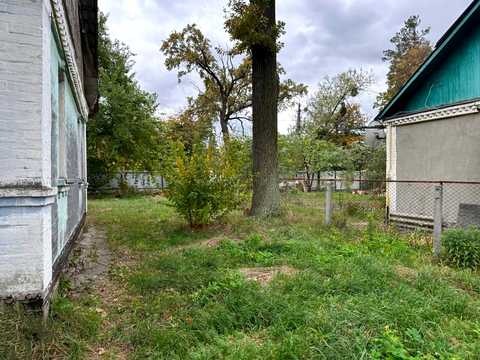 участок по адресу пгт. Ворзель, Курортная ул. (Великого Октября), 46