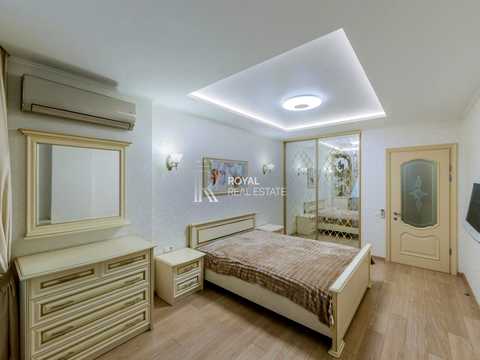 квартира за адресою Дегтярівська вул., 25а к1