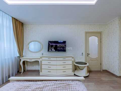 квартира за адресою Дегтярівська вул., 25а к1