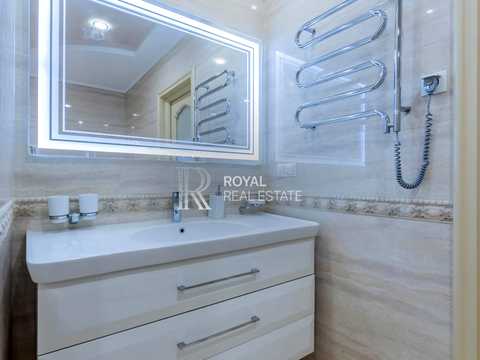 квартира за адресою Дегтярівська вул., 25а к1