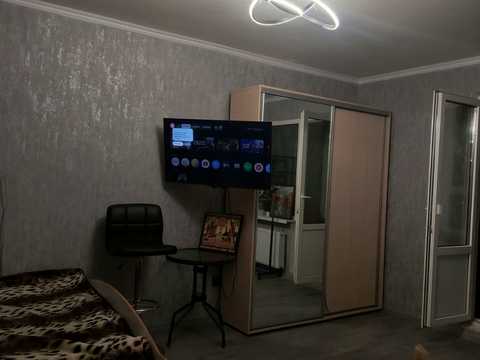 квартира за адресою Ревуцького вул., 54