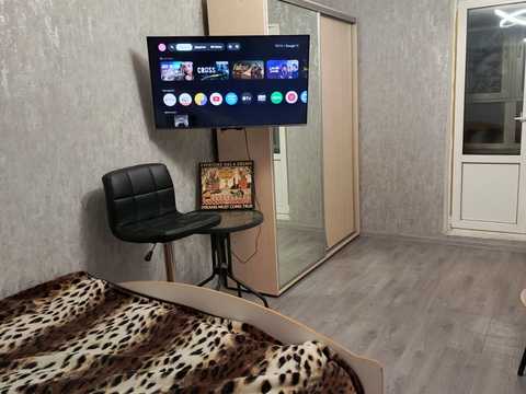 квартира за адресою Ревуцького вул., 54