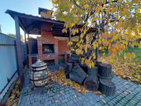 будинок за адресою 129-ї Бригади Територіальної Оборони вул. (Купріна)