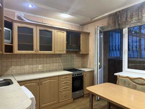 квартира за адресою Погребняка вул., 14
