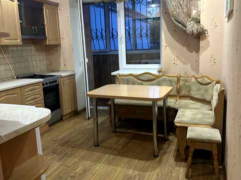 квартира за адресою Погребняка вул., 14