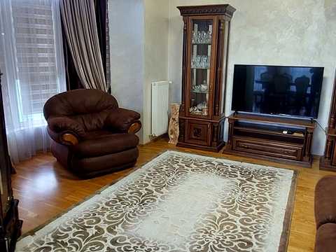 квартира за адресою Слобідська вул., 6