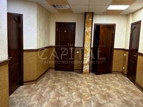 комерційна за адресою Здолбунівська вул., 9
