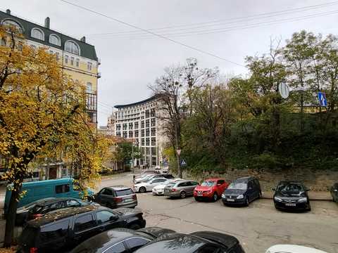 квартира за адресою Круглоуніверситетська вул., 11/19