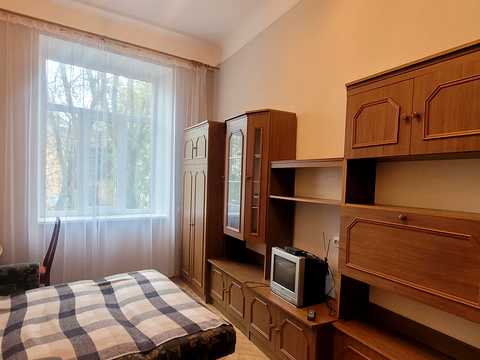 квартира за адресою Рене Декарта вул., 17