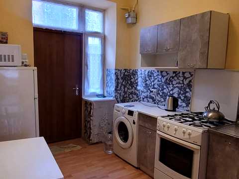 квартира за адресою Рене Декарта вул., 17