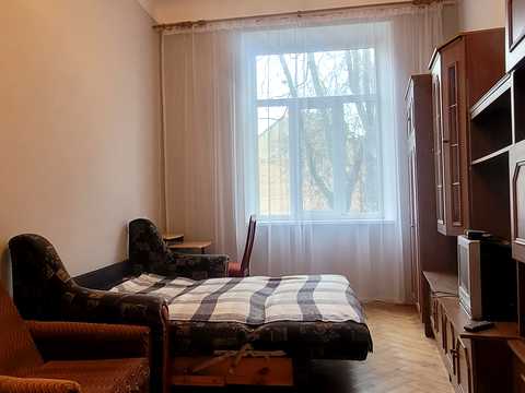 квартира за адресою Рене Декарта вул., 17