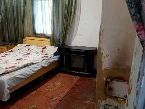 будинок за адресою Анатолія Комасюка, 33