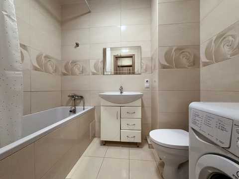 квартира за адресою Боголюбова вул., 32
