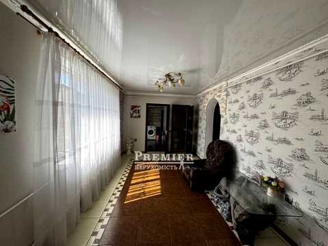 будинок за адресою с. Нерубайське, микояна, 23