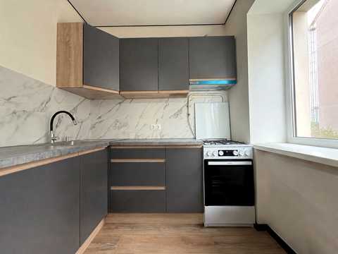 квартира за адресою Космонавтів просп., 51