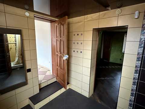 комерційна за адресою с. Софіївська Борщагівка, Щаслива вул., 33