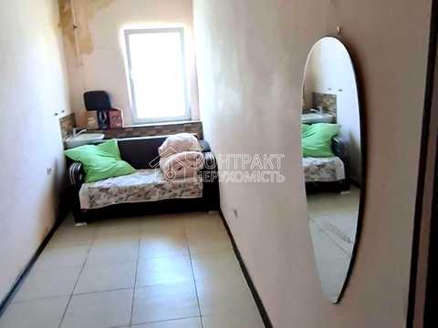квартира за адресою Киргизька вул., 8а
