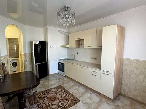квартира за адресою Академіка Сахарова вул., 3-Є