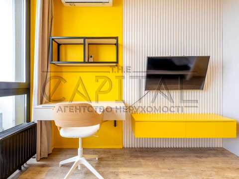 квартира за адресою Зарічна вул., 4к1
