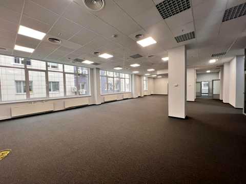 коммерческая по адресу Фізкультури ул., 30в