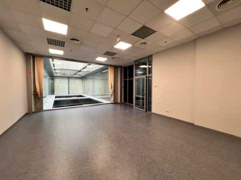 коммерческая по адресу Фізкультури ул., 30в