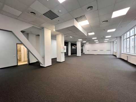 коммерческая по адресу Фізкультури ул., 30в