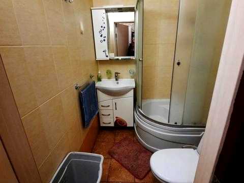 квартира за адресою Космонавтів вул., 3