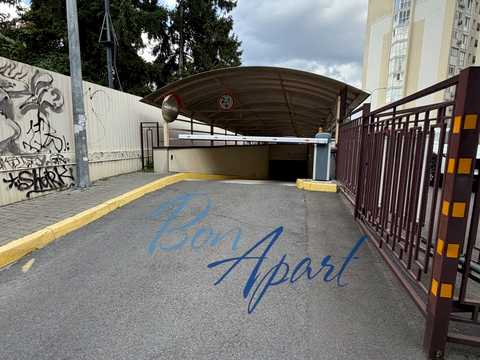 квартира по адресу Александровская ул., 1