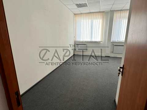 комерційна за адресою Варязький пров. (Бехтеревський), 4