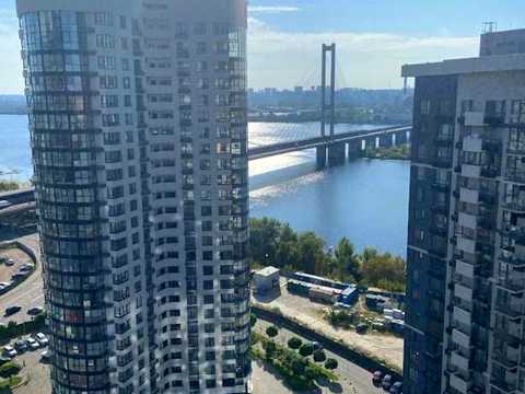квартира за адресою Київ, Зарічна вул., 3-А