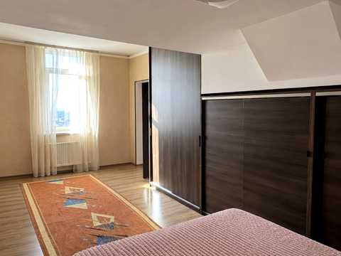 квартира по адресу Якуба Коласа ул., 2-В