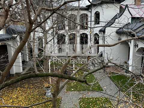 дом по адресу Редутная ул.