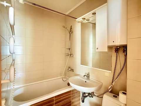 квартира за адресою Микільсько-Слобідська вул., 4-А