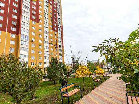 квартира за адресою Сергія Данченка вул., 1