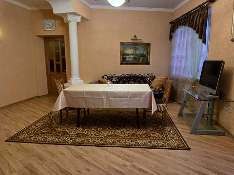 квартира за адресою Чорноглазівська вул., 12