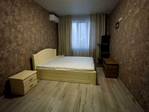 квартира за адресою Українська вул., 83-Б к1