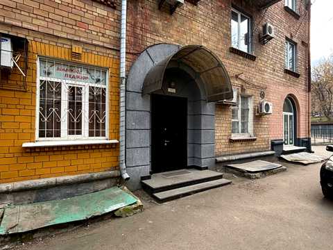 комерційна за адресою Бастіонна вул., 2/1